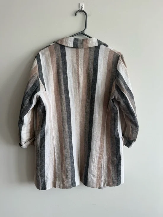 Dynamite Striped Linen blazer - Picture 7 of 7